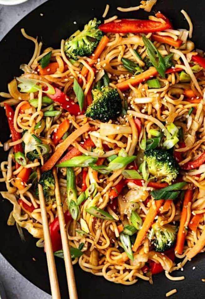 Vegetable Chow Mein 
