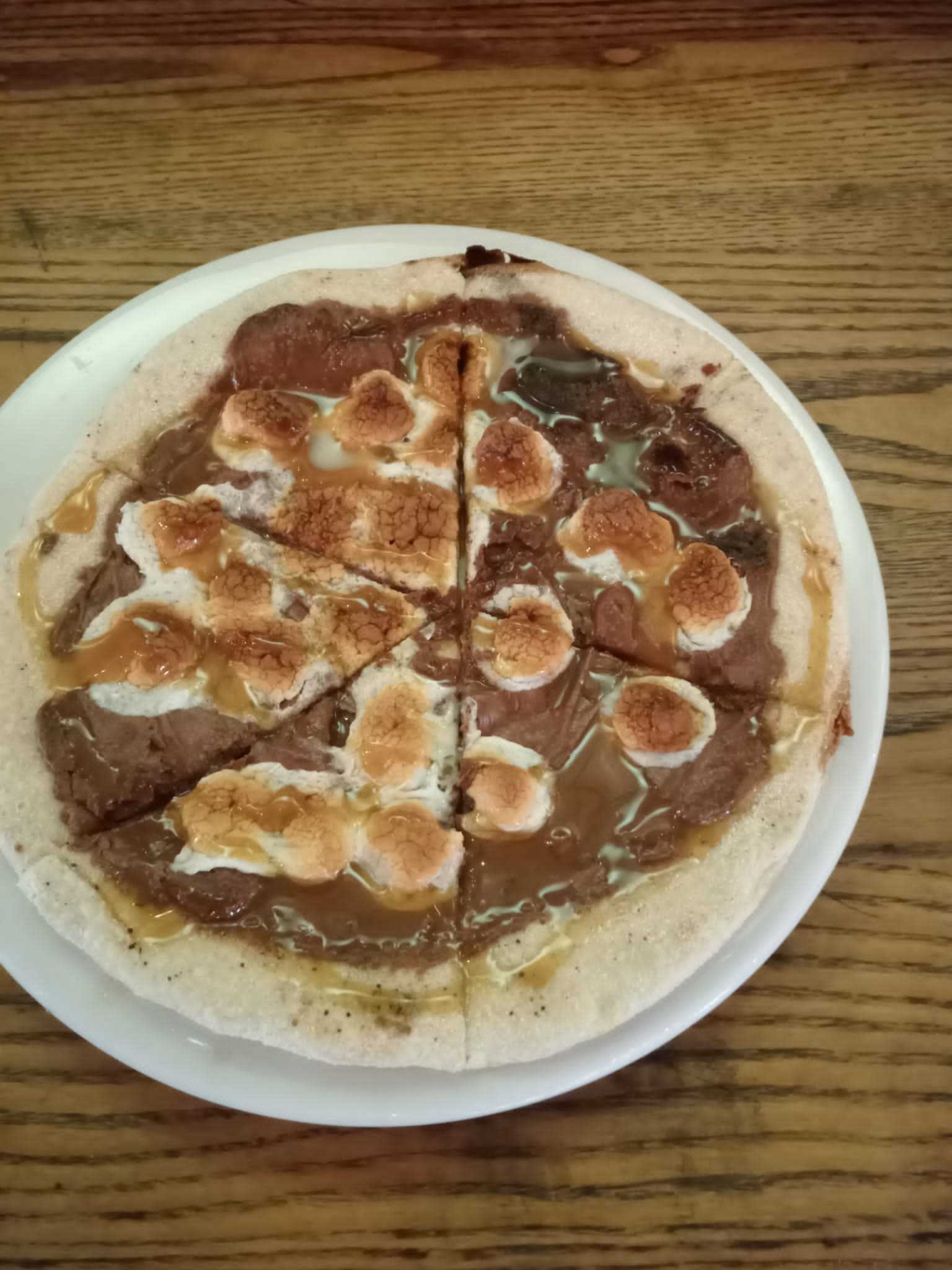 Nutella Pizza 