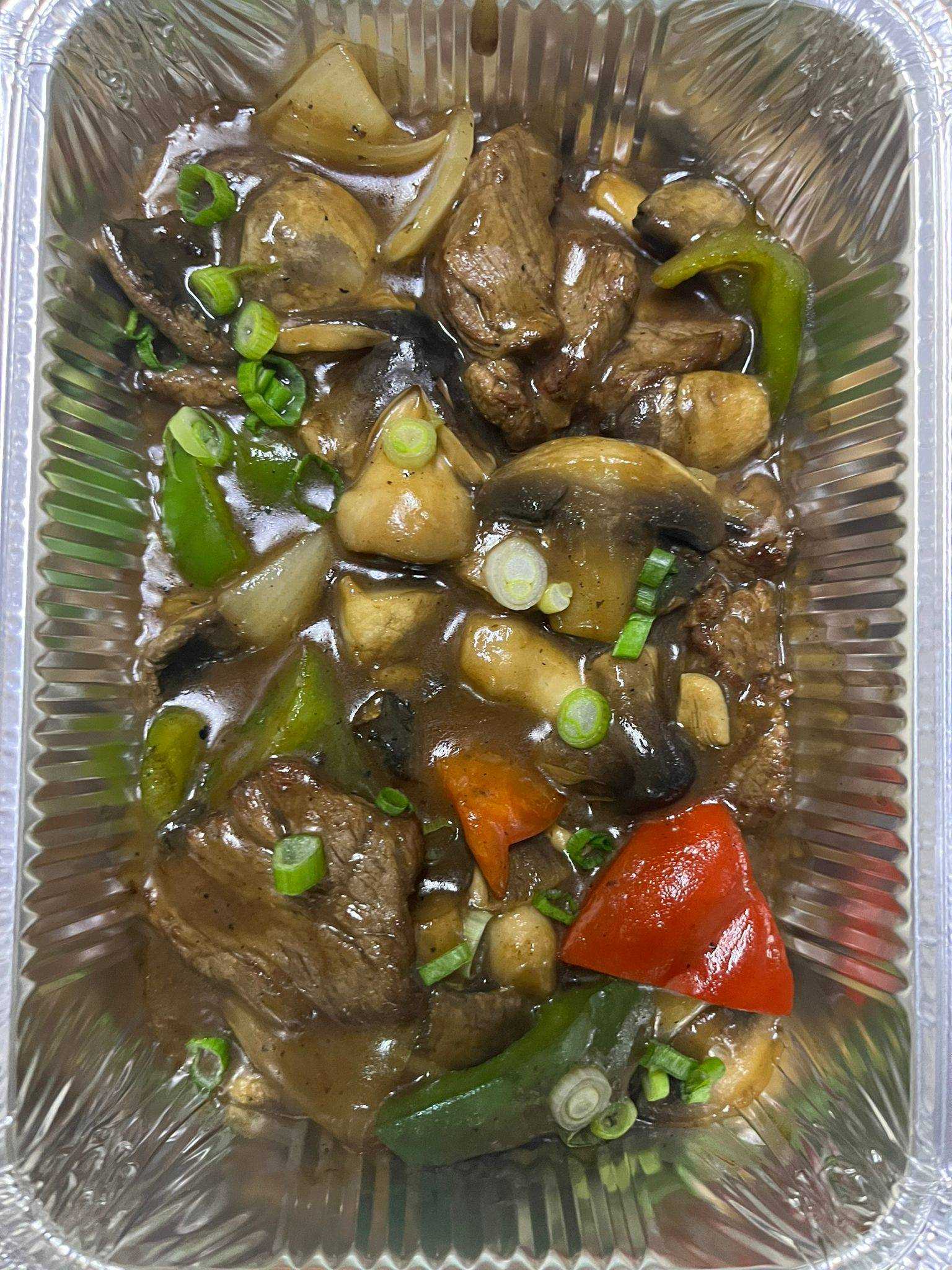 Beef with Chinese Mushrooms 