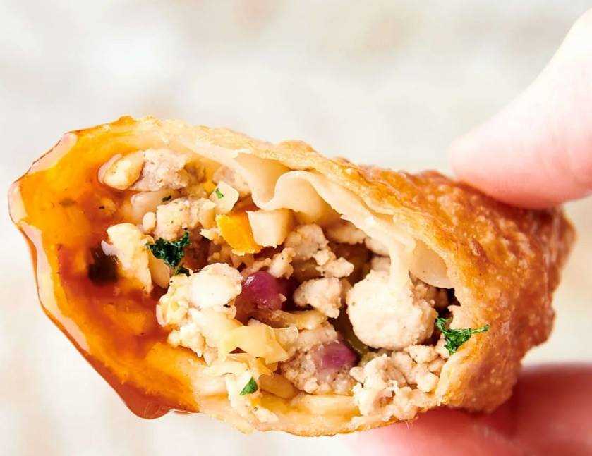 Egg Rolls with Pork 2 pcs 