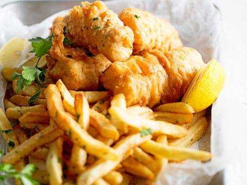 CLASSIC FISH & CHIPS