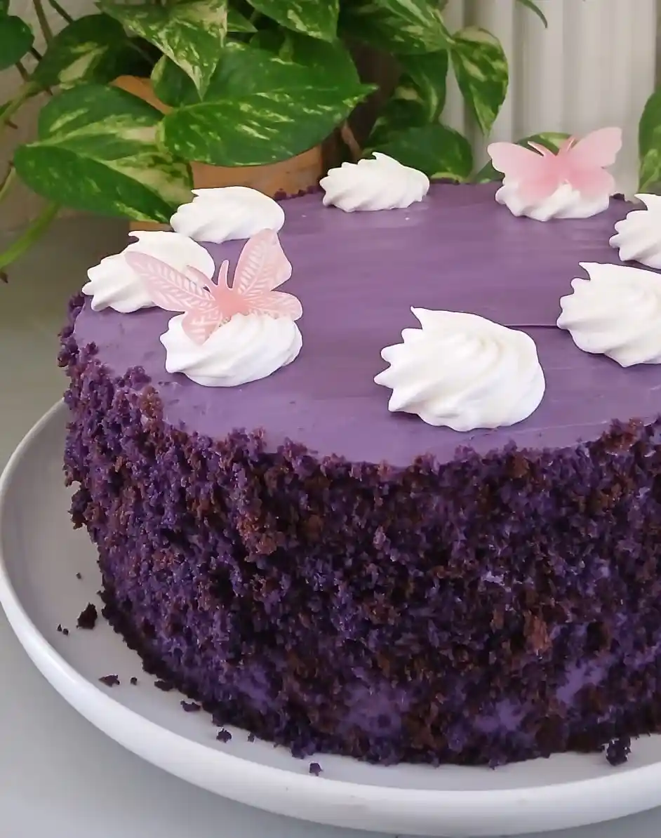 8in Ube Dream Cake