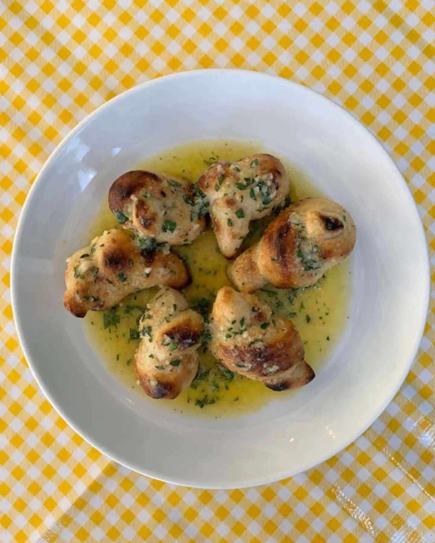 Garlic Knots 