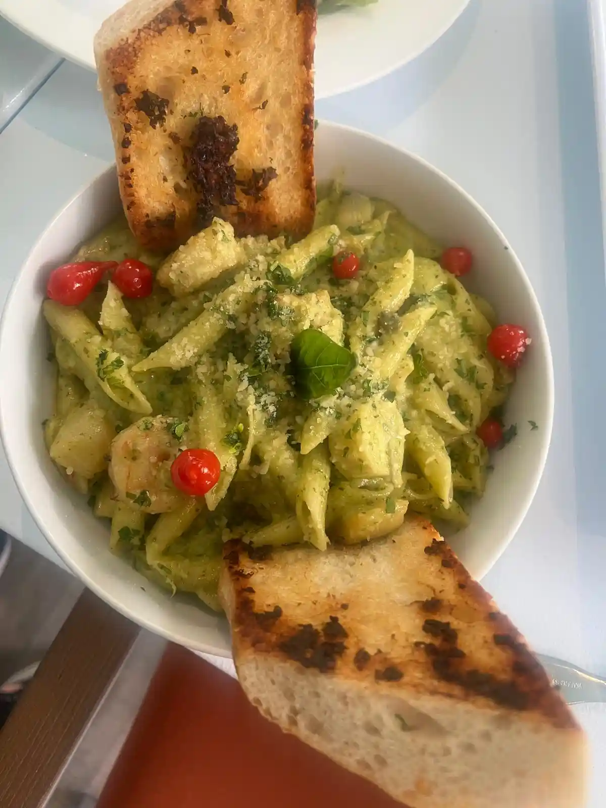 SEAFOOD PESTO PASTA