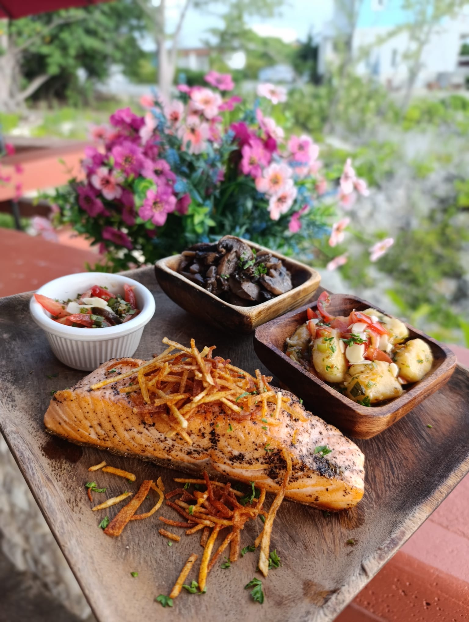 Bluehouse Salmon Fillet(GF)