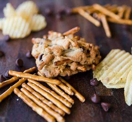 Famous Signature Cookie