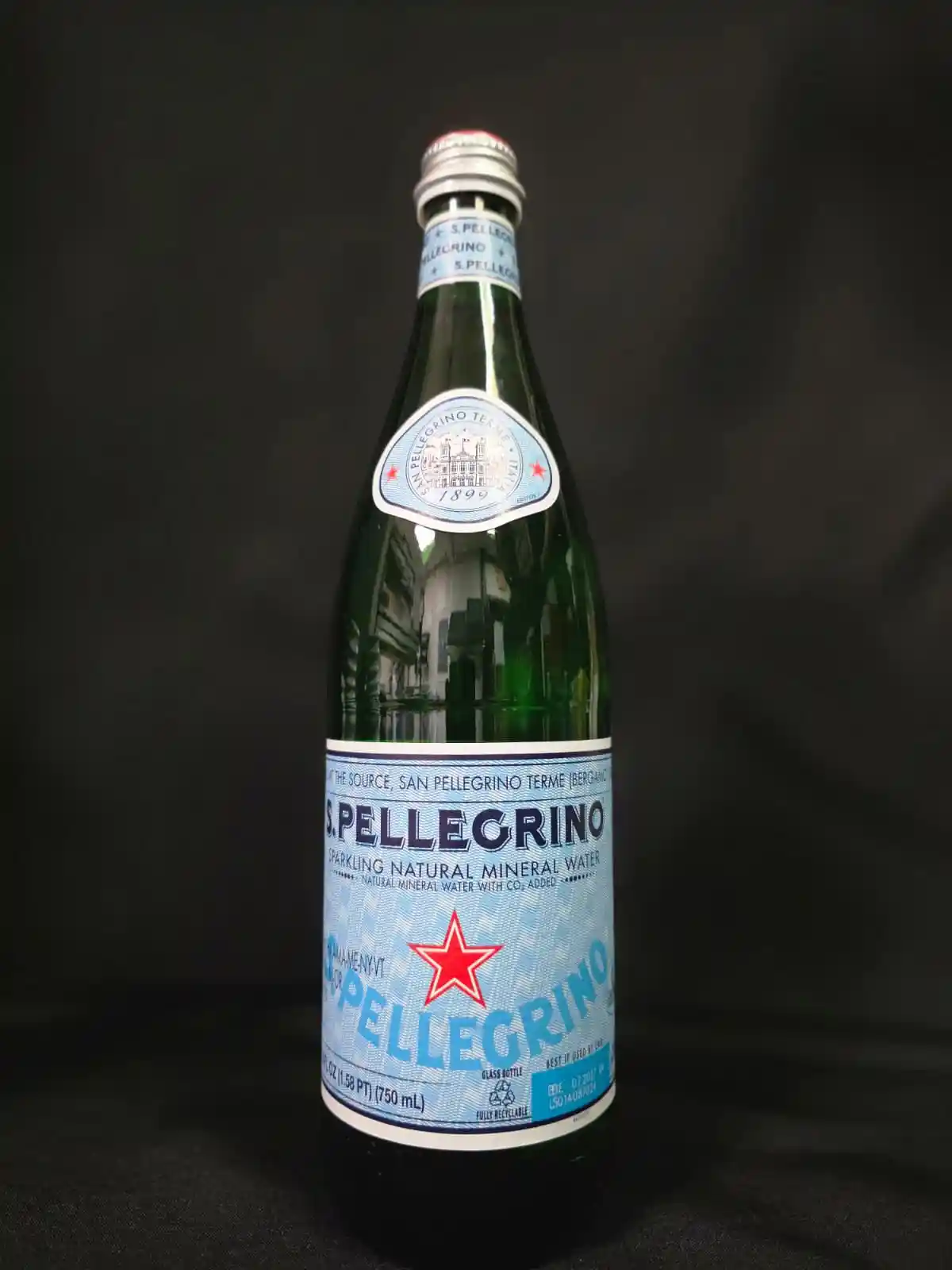 Sparkling Water (San Pellegrino)