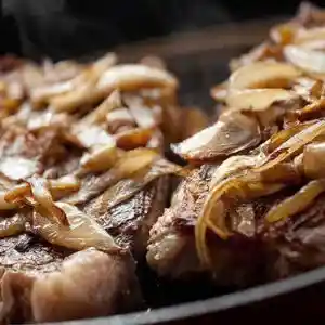 Steak and Onions