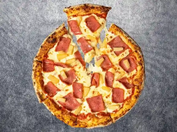 Twisted Hawaiian Pizza